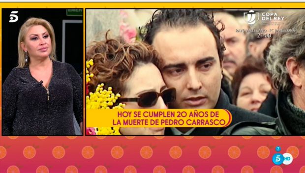 Raquel Mosquera se ha emocionado al ver las imágenes del entierro de Pedro Carrasco / Telecinco