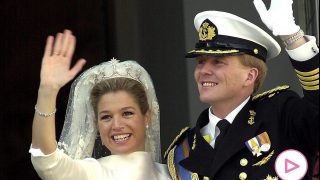 Máxima y Guillermo de Holanda el día de su boda. / Gtres