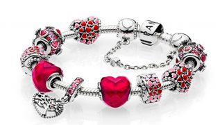 Haz tu lista de deseos para San Valentín con estas joyas de Pandora