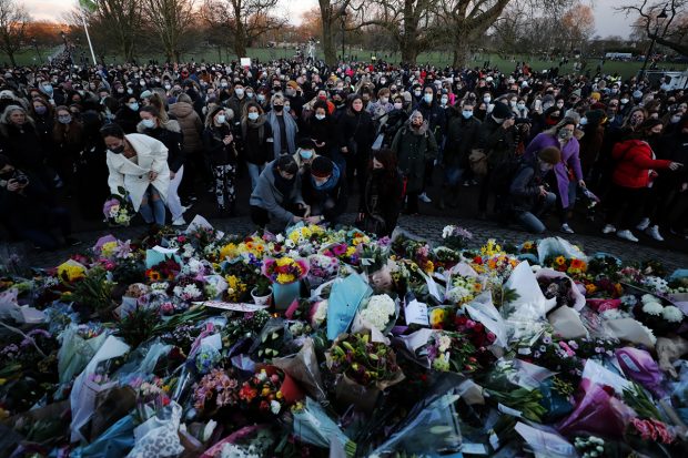 Concentración en Londres por el asesinato de Sarah Everard./Gtres