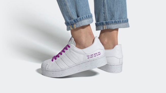 Anillo duro Nebu Corredor Adidas presenta su nueva colección de zapatillas deportivas de cuero vegano