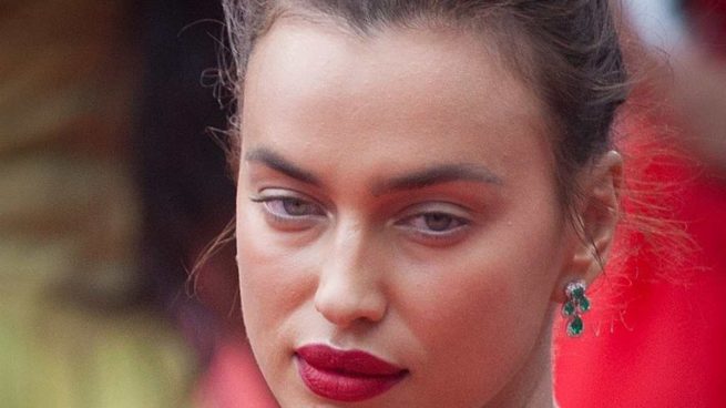 ¿Conoces ice ball, el secreto de belleza de Irina Shayk?