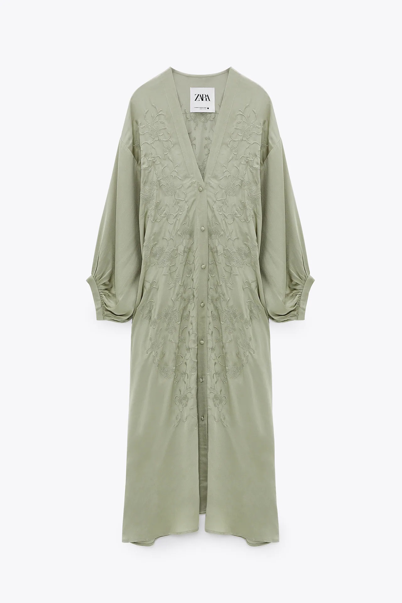 Zara: Este es el kimono bordado a mano que llevarás camisa chaqueta | Inditex
