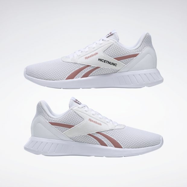 Reebok bate récords de ventas con sus zapatillas blancas personalizables de 34 euros