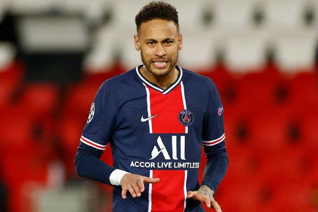 Neymar, con gesto de rabia durante el partido de Champions League / Gtres