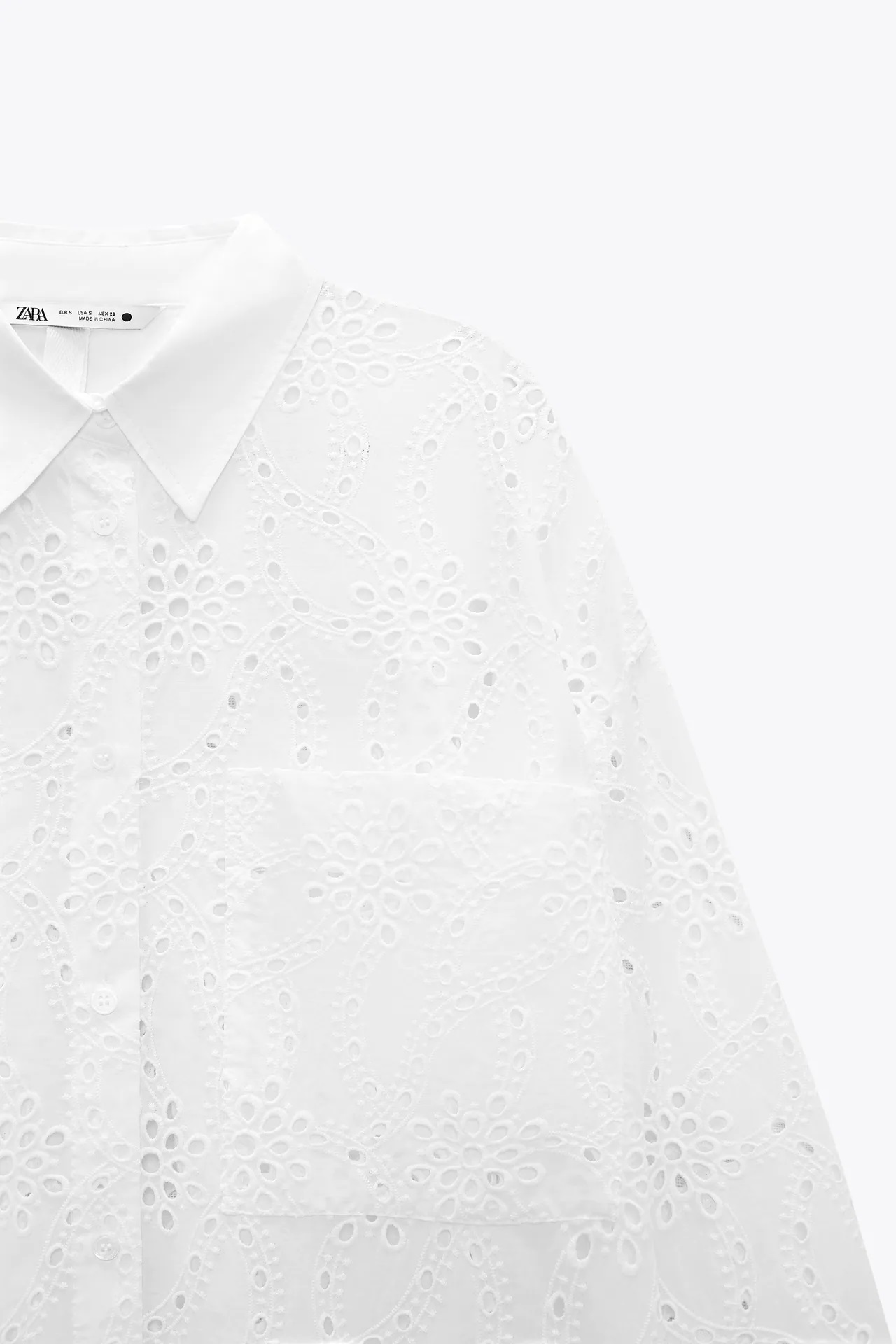 De Valentino a Zara, así es el clon de Inditex de una camisa de más de 2.000 euros