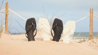 Las 6 sandalias planas de Lefties más cómodas, bonitas y baratas del verano
