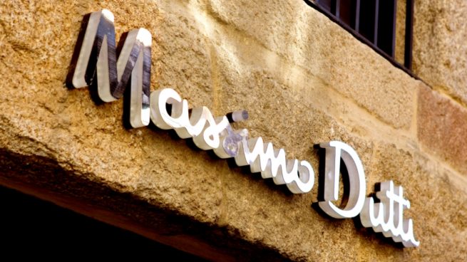 Estas sandalias de Massimo Dutti son una copia exacta de las Dior de 800 euros