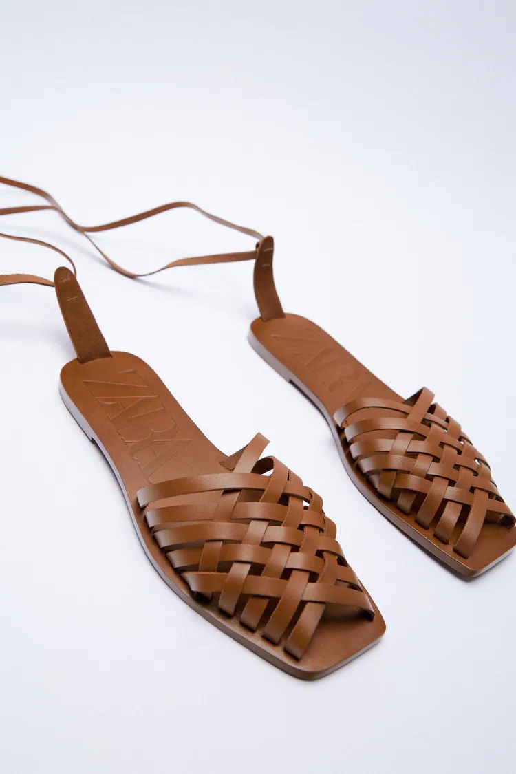 Estas son las mejores sandalias de piel de Zara con descuentos para este verano 2021