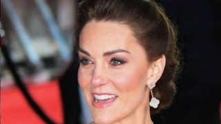 Kate Middleton cumple su promesa y visita una niña con cáncer vestida de princesa