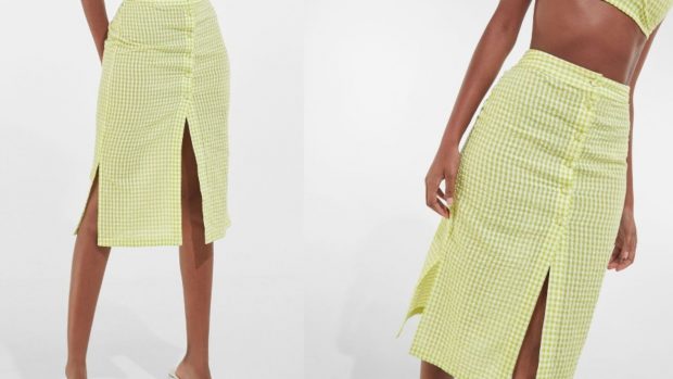 La falda "chollazo" de las Rebajas de Bershka es la más vendida de