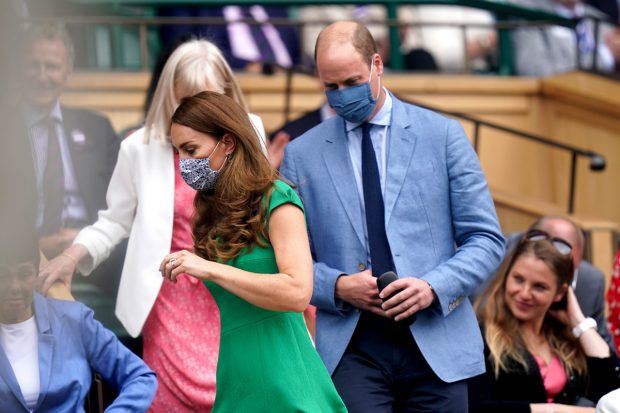 Kate Middleton y el príncipe Guillermos, juntos viendo la final femenina de tenis en Wimbledon./Gtres