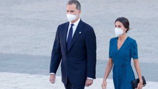 Felipe y Letizia, durante el homenaje a las víctimas de la pandemia / Gtres