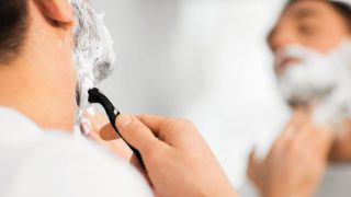 Conseguir un afeitado depurado es posible / freaksgrooming.com