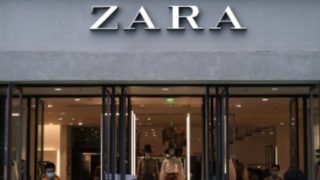 Zara adapta y colorea el bolso baguette de Fendi para convertirlo en viral