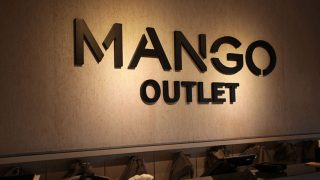 Descubre el vestido de Mango Outlet con más estilo de todos