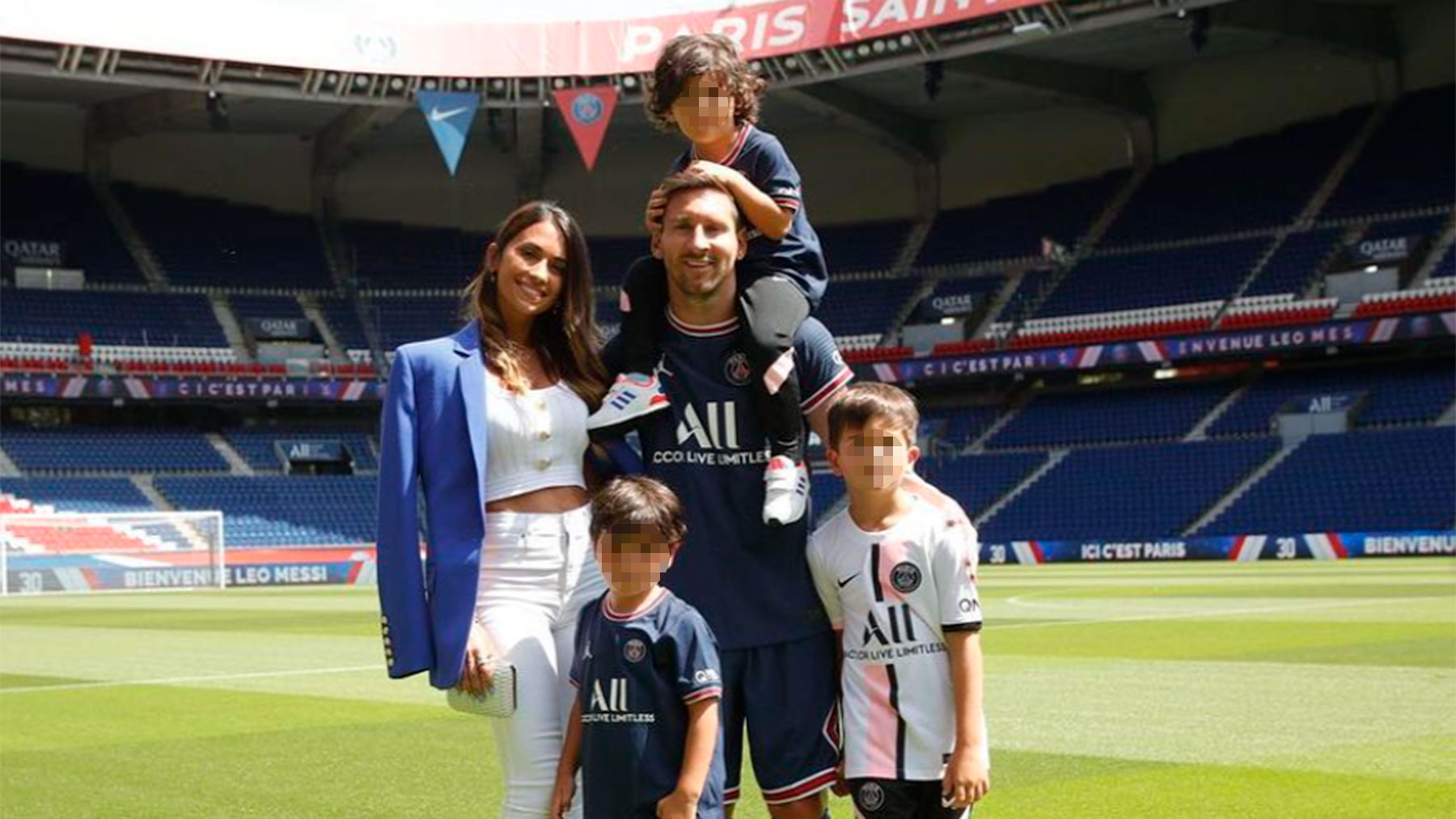 Messi, Antonela Roccuzzo y sus tres hijos / Instagram