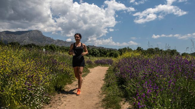 El deporte al aire libre tiene numerosos beneficios psicológicos / Gtres