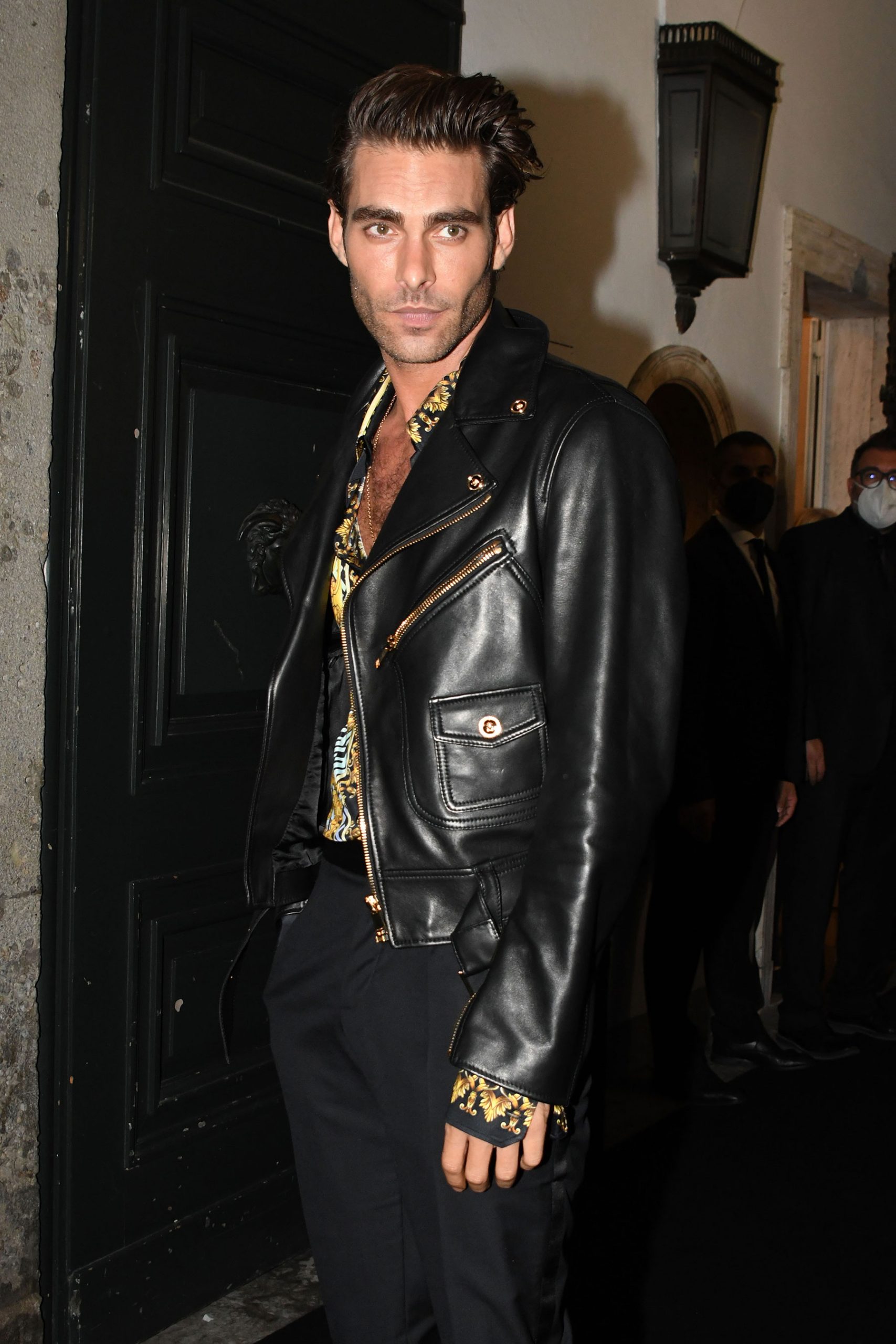 Jon Kortajarena en el desfile de Versace para Fendi Primavera-Verano 2022