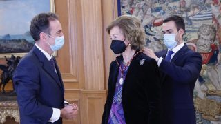 La Reina Sofía, premiada por asociación Dignidad | Casa Real