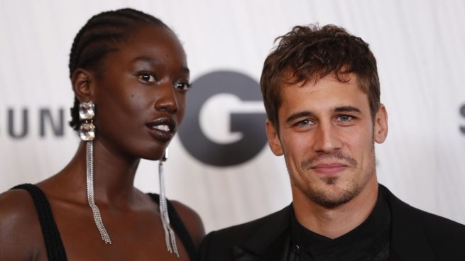 Martiño Rivas y Lily Fofana en un photocall / Gtres