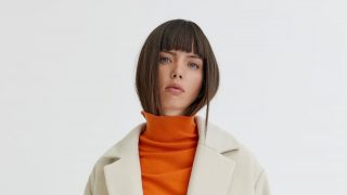 Barato y elegante: así es el abrigo de Pull&Bear que arrasa en todas las tiendas