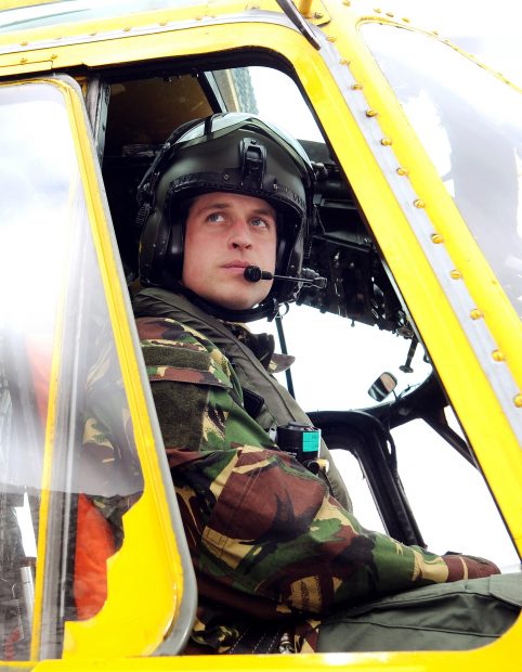 El príncipe Guillermo en un helicóptero / Gtres