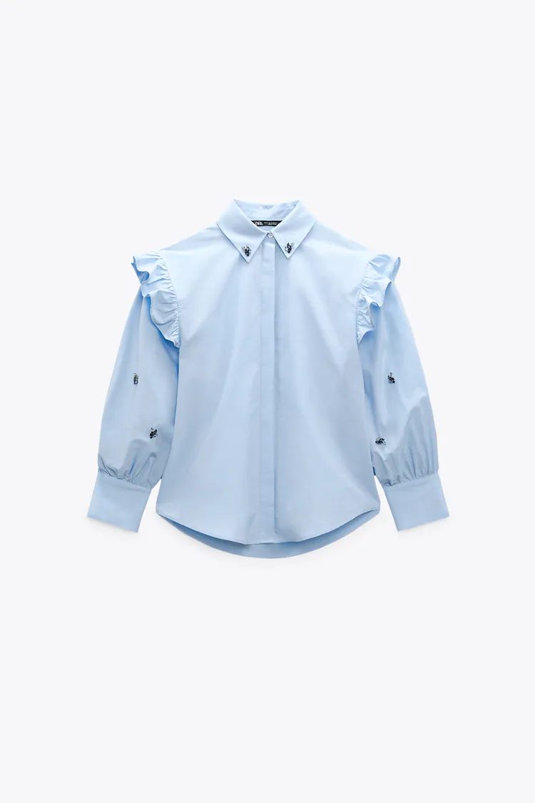 Rocío Osorno y su espectacular camisa de Zara con joyas