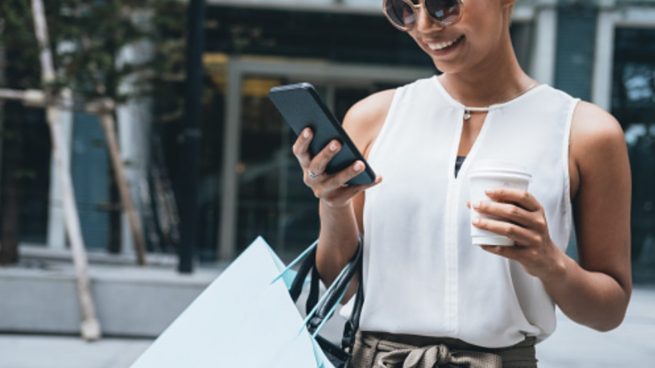 El bolso que necesitas: un básico con cremallera y a buen precio