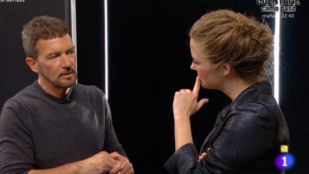 Antonio Banderas y María Casado en 'Las tres puertas'./RTVE