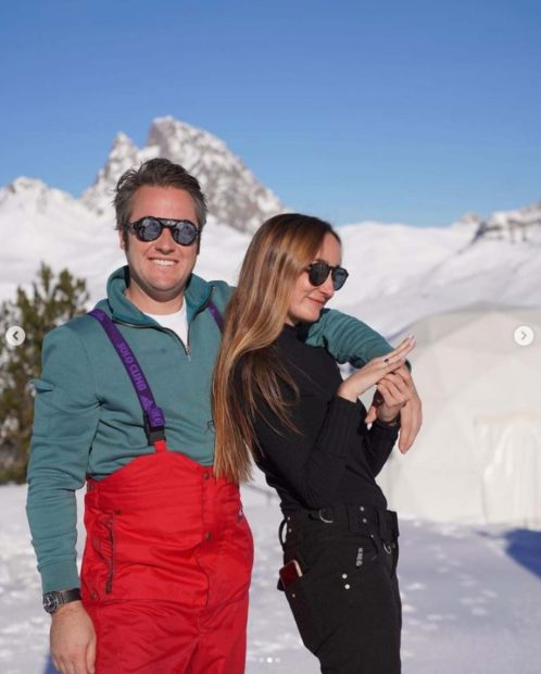 Álvaro y Lucía Pombo en la nieve./Instagram