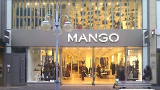 Marca cintura con este vestidazo de Mango Outlet