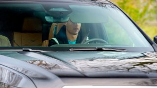 Cristiano Ronaldo, en su nuevo coche / Gtres