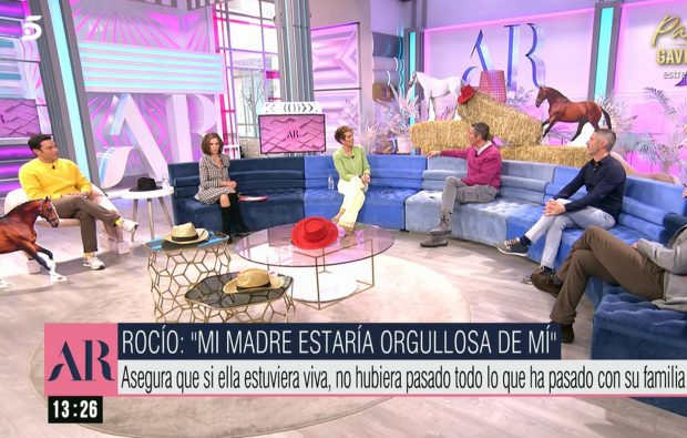 Plató de 'El Programa de Ana Rosa' / Telecinco