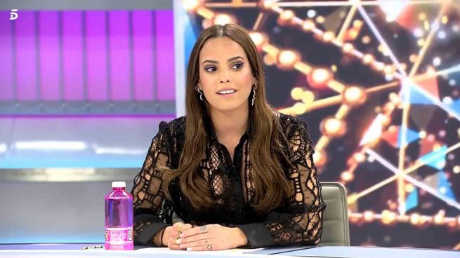 Gloria Camila en 'Ya son las ocho' / Telecinco