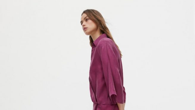 La falda que te va a flipar para tus eventos al aire libre está en Massimo Dutti