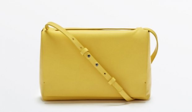 El bolso bandolera de Massimo Dutti más 7 colores tendencia