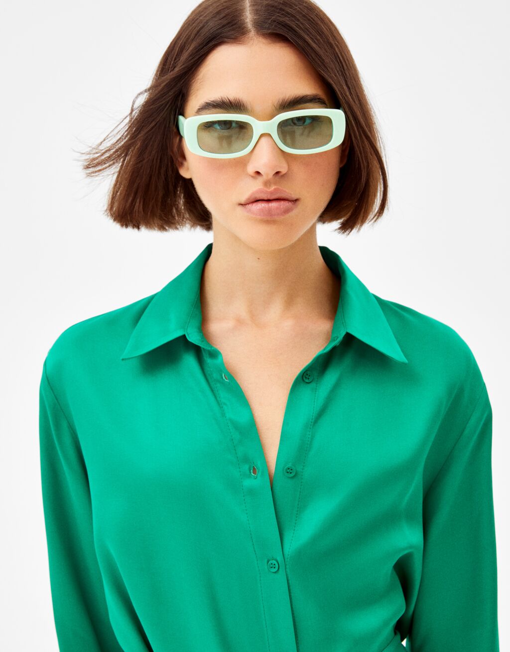 Las gafas de sol de Bershka con las que parecerás influencer cuestan menos de 10 euros