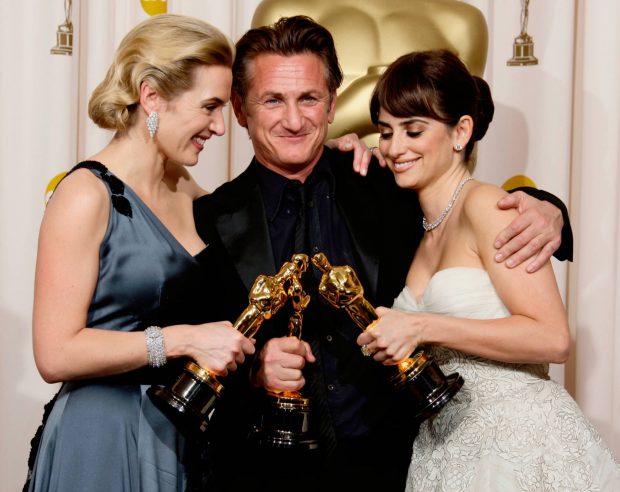 Penélope Cruz, Kate Winslet y Sean Penn en los Premios Oscar / Gtres