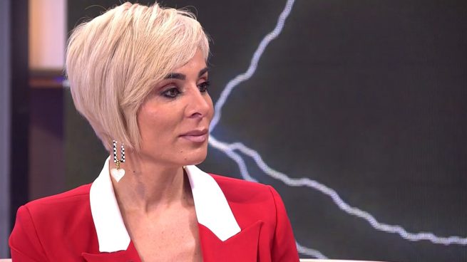 Ana María Aldón en el plató / Telecinco