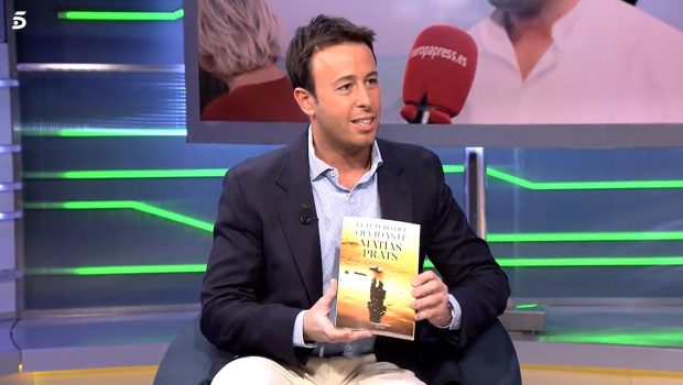 Matías Prats Jr. presentando su nuevo libro / Telecinco