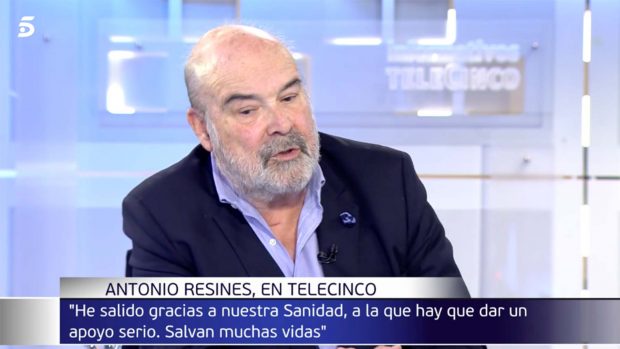 Antonio Resines concede una entrevista a Pedro Piqueras en Telecinco./Telecinco