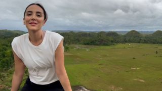 Tamara Falcó conquista Filipinas con el mono que querrás para tus vacaciones