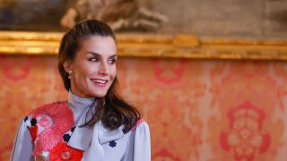 La Reina Letizia durante un acto en Madrid. / Gtres