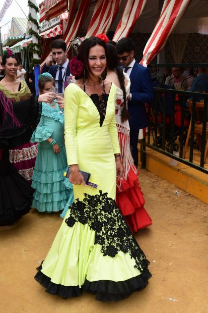 Victoria Federica a Vicky Martín Berrocal: las famosas lucen sus primeros trajes de flamencas en la Feria de Abril