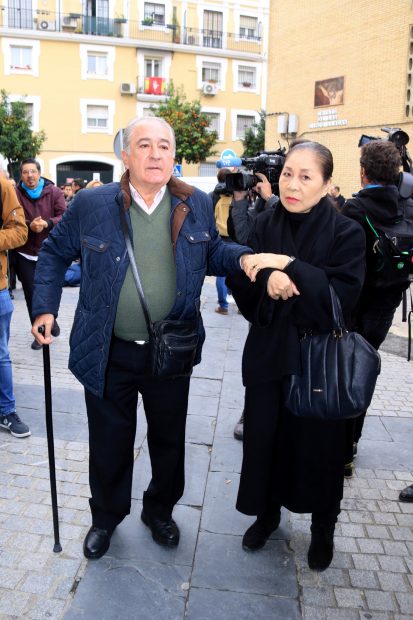 Bernardo Pantoja y Junco por las calles de Sevilla / Gtres