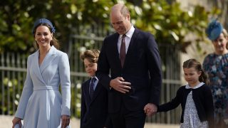 Los Duques de Cambridge junto a sus hijos / Gtres