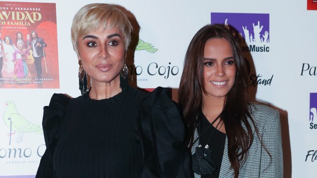 Ana María Aldón y Gloria Camila en un photocall / Gtres