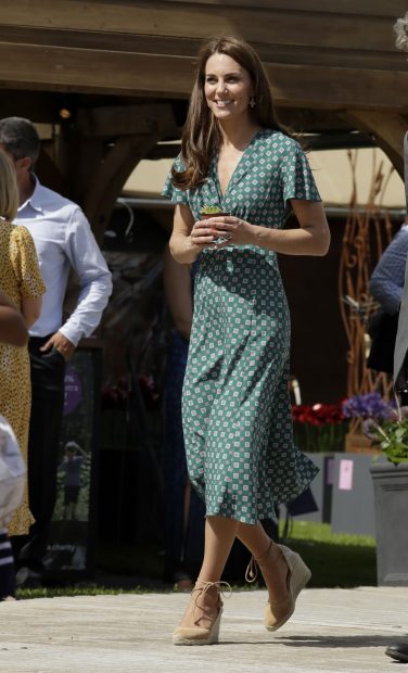 Kate Middleton con alpargatas / Gtres