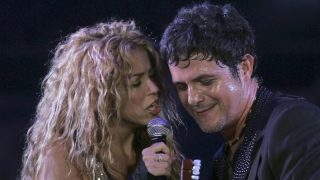 Shakira y Alejandro Sanz cantando / Gtres